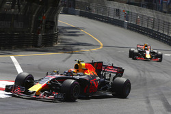 Max Verstappen, Red Bull Racing RB13, Daniel Ricciardo, Red Bull Racing RB13