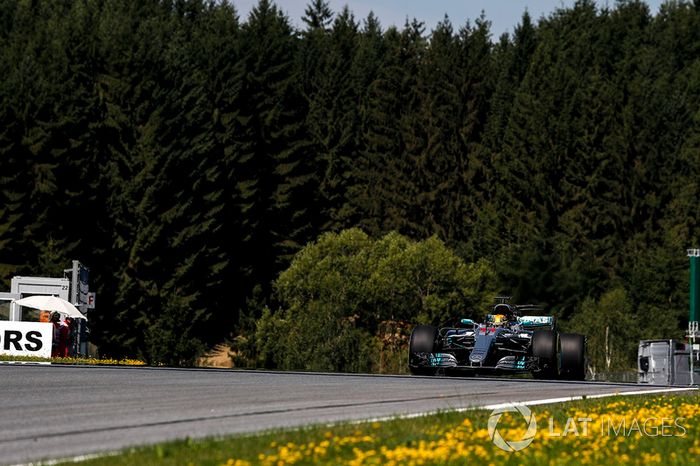 Lewis Hamilton, Mercedes AMG F1 F1 W08