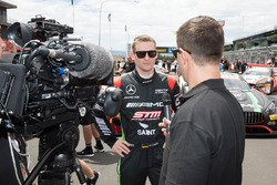 #22 STM / HTP Motorsport, Mercedes AMG GT3: Maro Engel con los medios