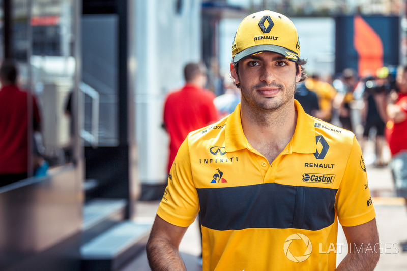 Carlos Sainz Jr., Renault Sport F1 Team