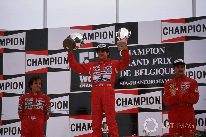 Podium: race winner Ayrton Senna, second place Alain Prost, third place Nigel Mansell