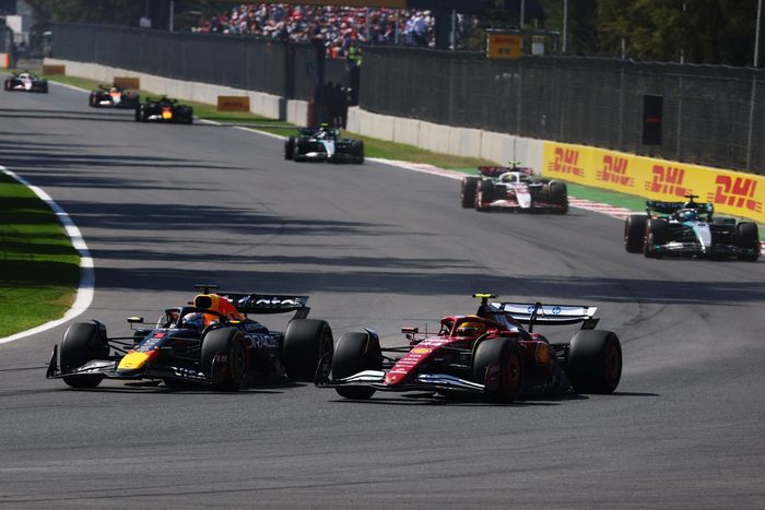 Lewis Hamilton, Ferrari, Max Verstappen, Red Bull Racing