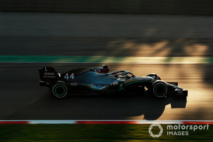Lewis Hamilton, Mercedes F1 W11 EQ Power+ 