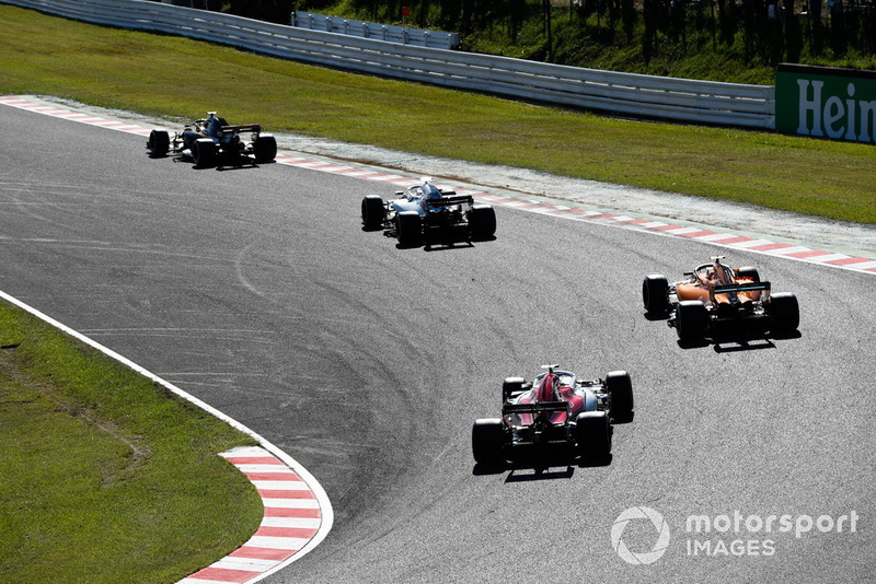 Nico Hulkenberg, Renault Sport F1 Team R.S. 18, Sergey Sirotkin, Williams FW41, Stoffel Vandoorne, McLaren MCL33, Marcus Ericsson, Sauber C37