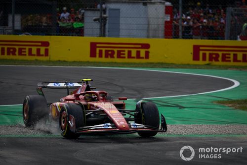 Carlos Sainz, Ferrari SF-24, falha a chicane