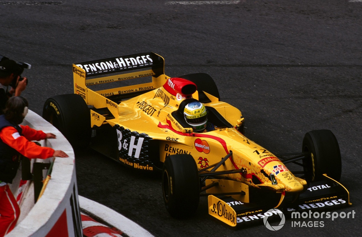 激レア】1997年 F1 ジョーダン・プジョー 197 ヴィンテージピンバッジ