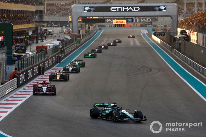 Lance Stroll, Aston Martin AMR24, Liam Lawson, VCARB 01, Max Verstappen, Red Bull Racing RB20