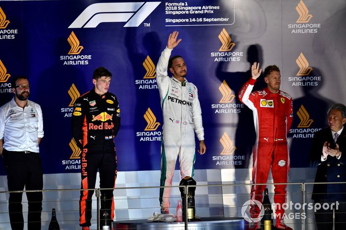 Max Verstappen, Red Bull Racing, Lewis Hamilton, Mercedes AMG F1 y Sebastian Vettel, Ferrari 
