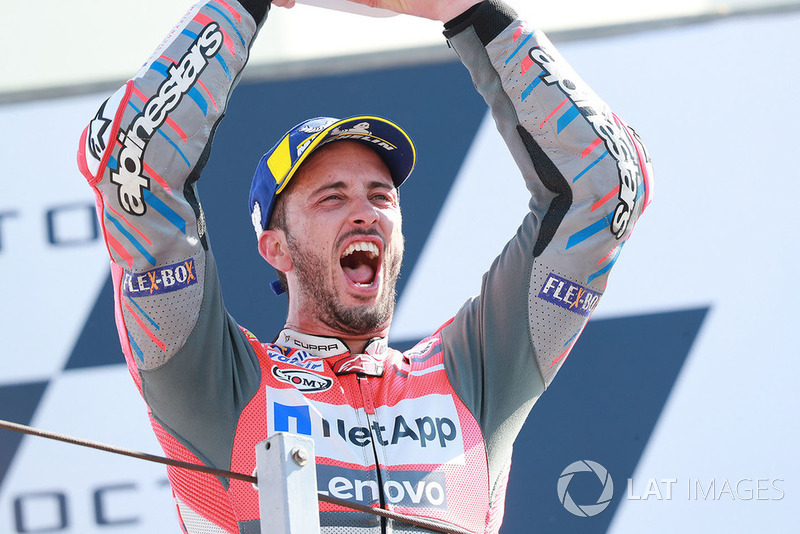 Podium : le vainqueur Andrea Dovizioso