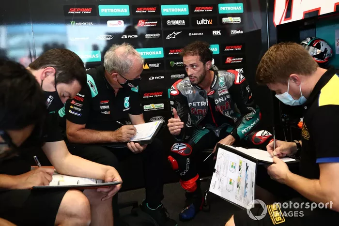 Andrea Dovizioso, Petronas Yamaha SRT