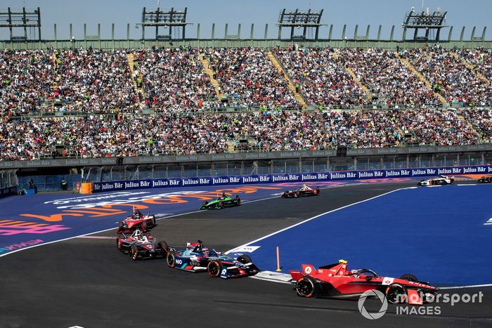 Andre Lotterer, Andretti Autosport, Porsche 99X Electric Gen3, Dan Ticktum, NIO 333 FE Team, NIO 333 ER9, Pascal Wehrlein, Porsche, Porsche 99X Electric Gen3