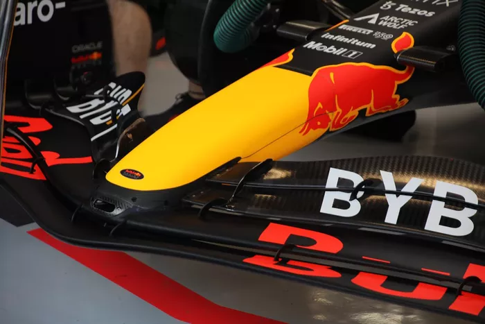 Detalle delantero del Red Bull Racing RB18