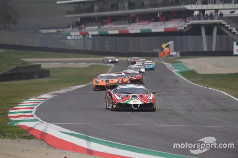 La partenza della Finale Mondiale del Trofeo Pirelli