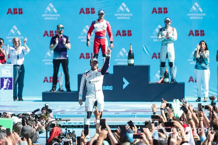 Sam Bird, Envision Virgin Racing, celebra