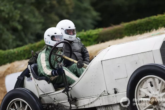 Mercedes 120hp