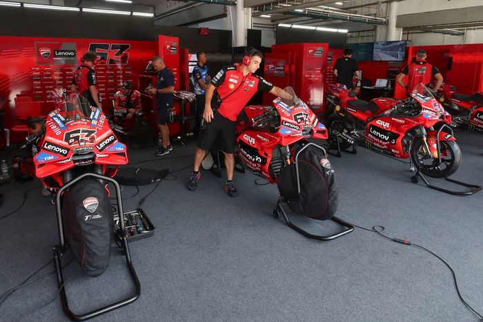 Ducati Team garage atmosphere