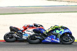 Valentino Rossi, Yamaha Factory Racing, Andrea Dovizioso, Ducati Team