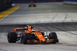 Temporada 2017 F1-singapore-gp-2017-stoffel-vandoorne-mclaren-mcl32