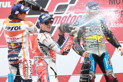 Podium: Sieger Jack Miller, Marc VDS Racing, Honda; 2. Marc Marquez, Repsol Honda Team; 3. Scott Red