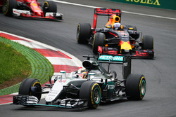Льюїс Хемілтон, Mercedes AMG F1 W07 Hybrid