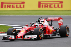 Себастьян Феттель, Ferrari SF16-H випробовує систему Halo
