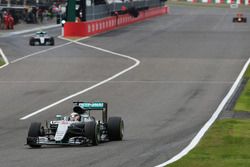 Lewis Hamilton, Mercedes AMG F1 W07 Hybrid