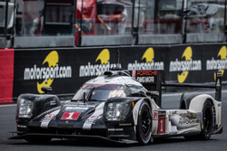 #1 Porsche Team, Porsche 919 Hybrid: Timo Bernhard, Mark Webber, Brendon Hartley