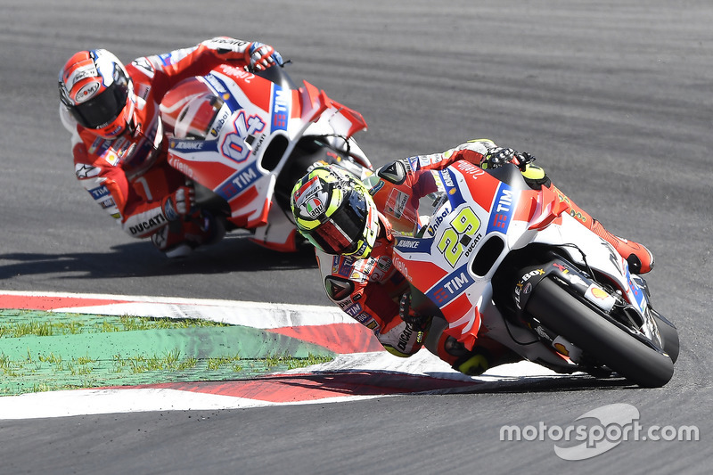 Andrea Iannone, Ducati Team, und Andrea Dovizioso, Ducati Team
