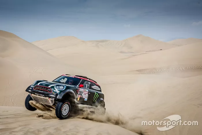 #302 X-Raid Team Mini: Nani Roma, Alex Haro