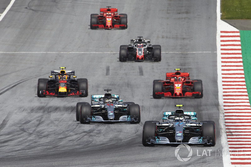 Valtteri Bottas, Mercedes AMG F1 W09, Lewis Hamilton, Mercedes AMG F1 W09, Max Verstappen, Red Bull Racing RB14, Kimi Raikkonen, Ferrari SF71H, Romain Grosjean, Haas F1 Team VF-18, Sebastian Vettel, Ferrari SF71H