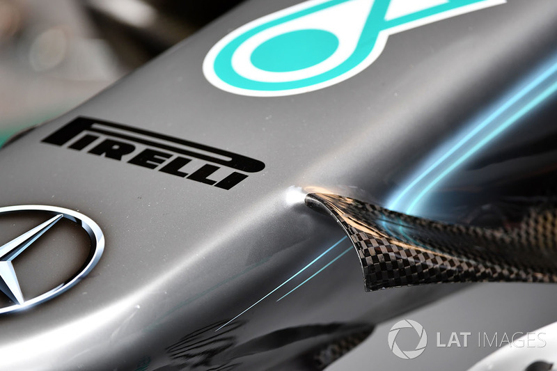 Носовий обтічник Mercedes AMG F1 W09