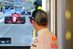 Max Verstappen, Red Bull Racing regarde la télévision