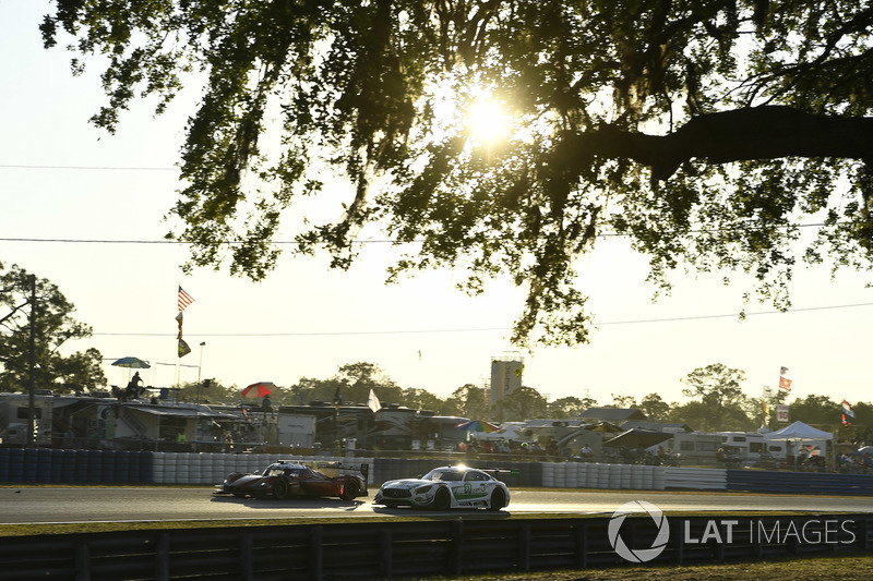 #55 Mazda Team Joest Mazda DPi, P: Jonathan Bomarito, Spencer Pigot, Harry Tincknell, #33 Riley Motorsports Mercedes AMG GT3, GTD: Jeroen Bleekemolen, Ben Keating, Luca Stolz