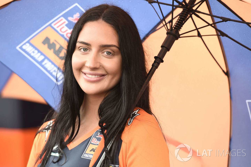 Lovely grid girl