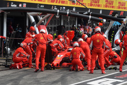 Sebastian Vettel, Ferrari SF71H Sebastian Vettel, Ferrari SF71H