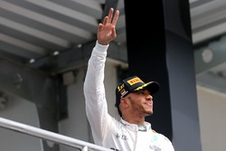 Podium: winner Lewis Hamilton, Mercedes AMG F1