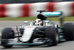 Льюис Хэмилтон, Mercedes AMG F1 W07 Hybrid