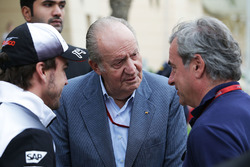 Fernando Alonso, McLaren con l'ex Re di Spagna Juan Carlos e Carlos Sainz