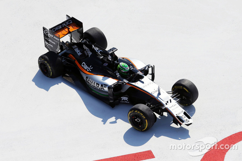 Nico Hülkenberg, Sahara Force India F1 VJM09, crasht in der ersten Kurve