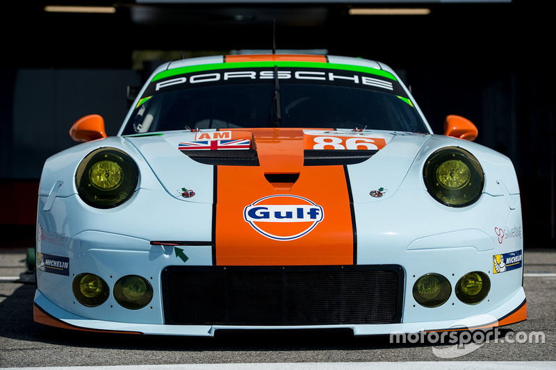 #86 Gulf Racing Porsche 911 RSR : Michael Wainwright, Adam Carroll, Benjamin Barker