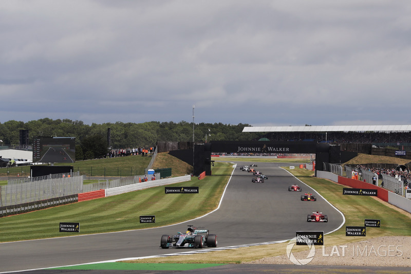 Lewis Hamilton, Mercedes AMG F1 W08, Kimi Raikkonen, Ferrari SF70H. Max Verstappen, Red Bull Racing RB13, Sebastian Vettel, Ferrari SF70H, Esteban Ocon, Sahara Force India F1 VJM10 e Nico Hulkenberg, Renault Sport F1 Team RS17