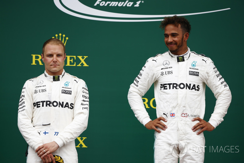 Winner Lewis Hamilton, Mercedes AMG F1, Valtteri Bottas, Mercedes AMG F1, on the podium