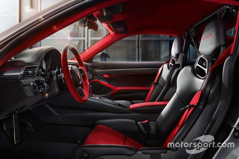 Nuova Porsche 911 GT2 RS