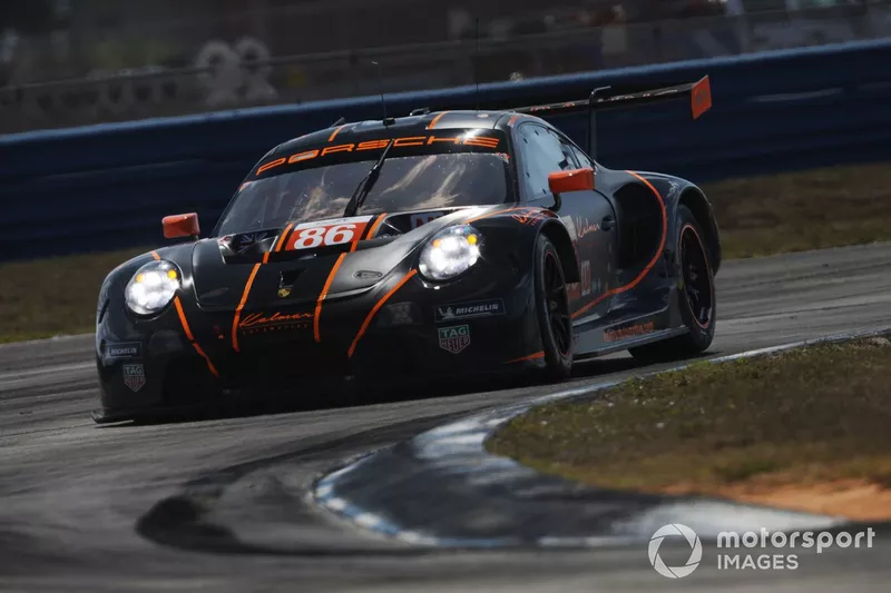 #86 GR Racing Porsche 911 RSR - 19: Michael Wainwright, Riccardo Pera, Benjamin Barker