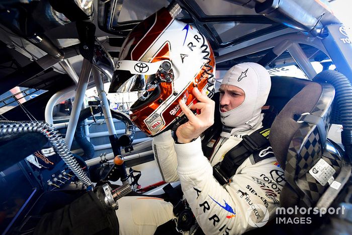 Daniel Suarez, Joe Gibbs Racing, Toyota Camry ARRIS