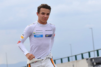 Lando Norris, McLaren runs