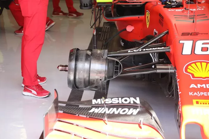 Ferrari SF90 front brake