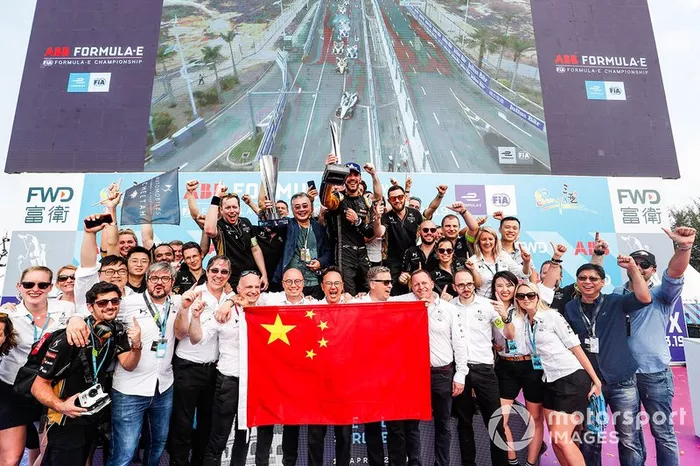 The DS TECHEETAH team celebrates victory