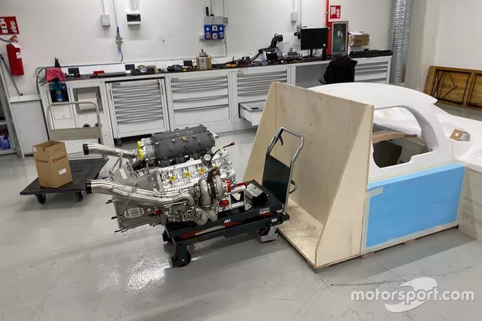 Glickenhaus 007 LMH engine by Pipo Motors