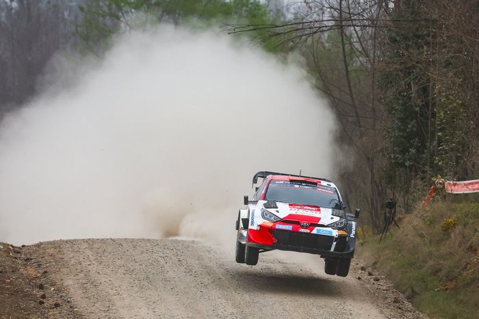 Takamoto Katsuta, Aaron Johnston, Toyota Gazoo Racing WRT NG Toyota GR Yaris Rally1